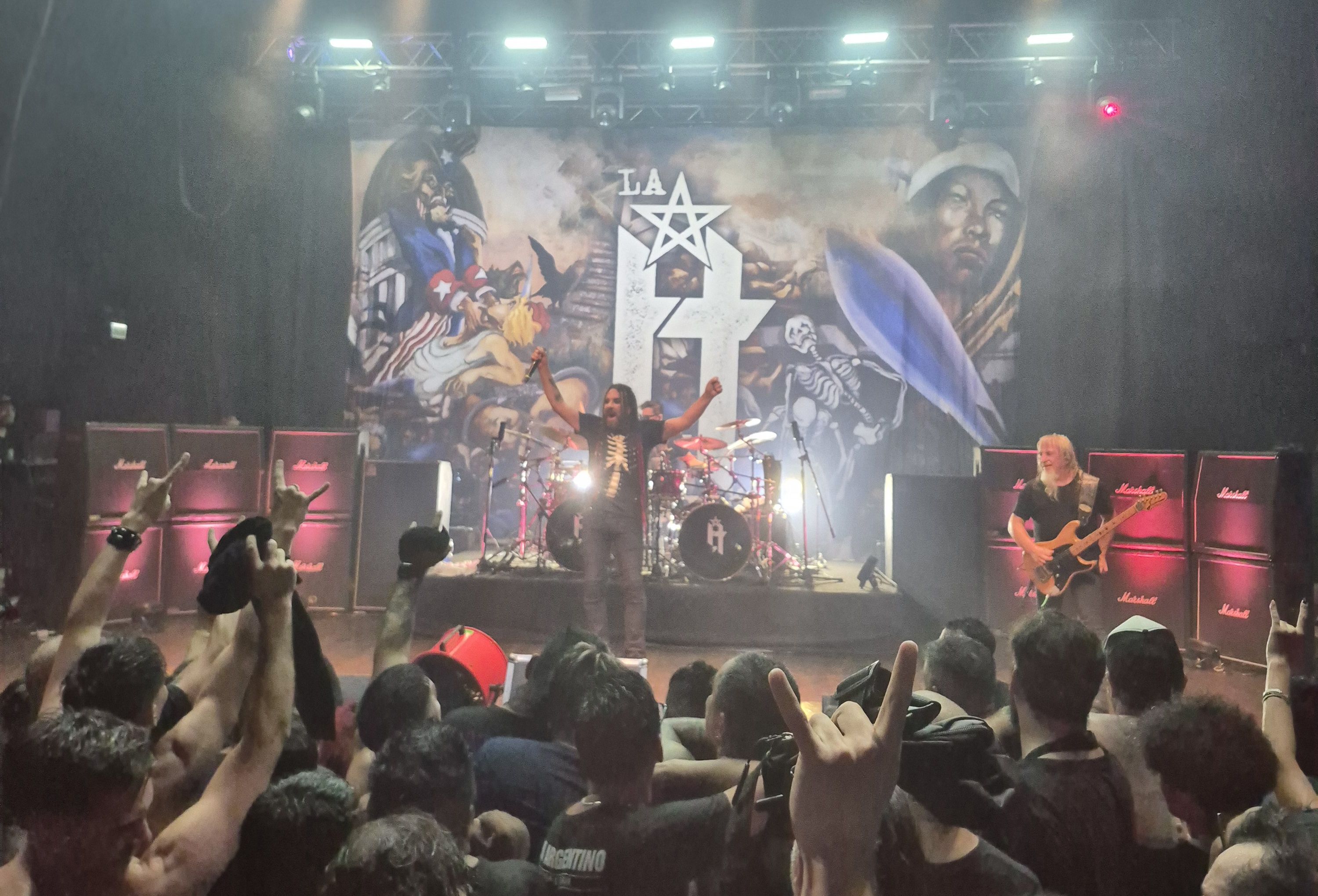 Video: La H No Murió en el Teatro Flores (3-4-2026)